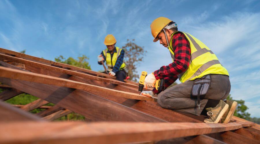 Professional Flat Roofing Installation services in Algoma, WI